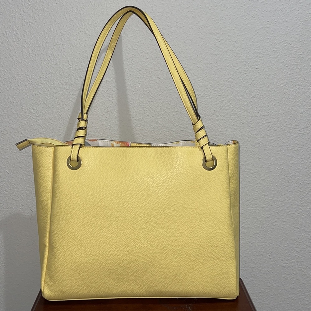 Nanette Lenore Purse. - Picture 4 of 9
